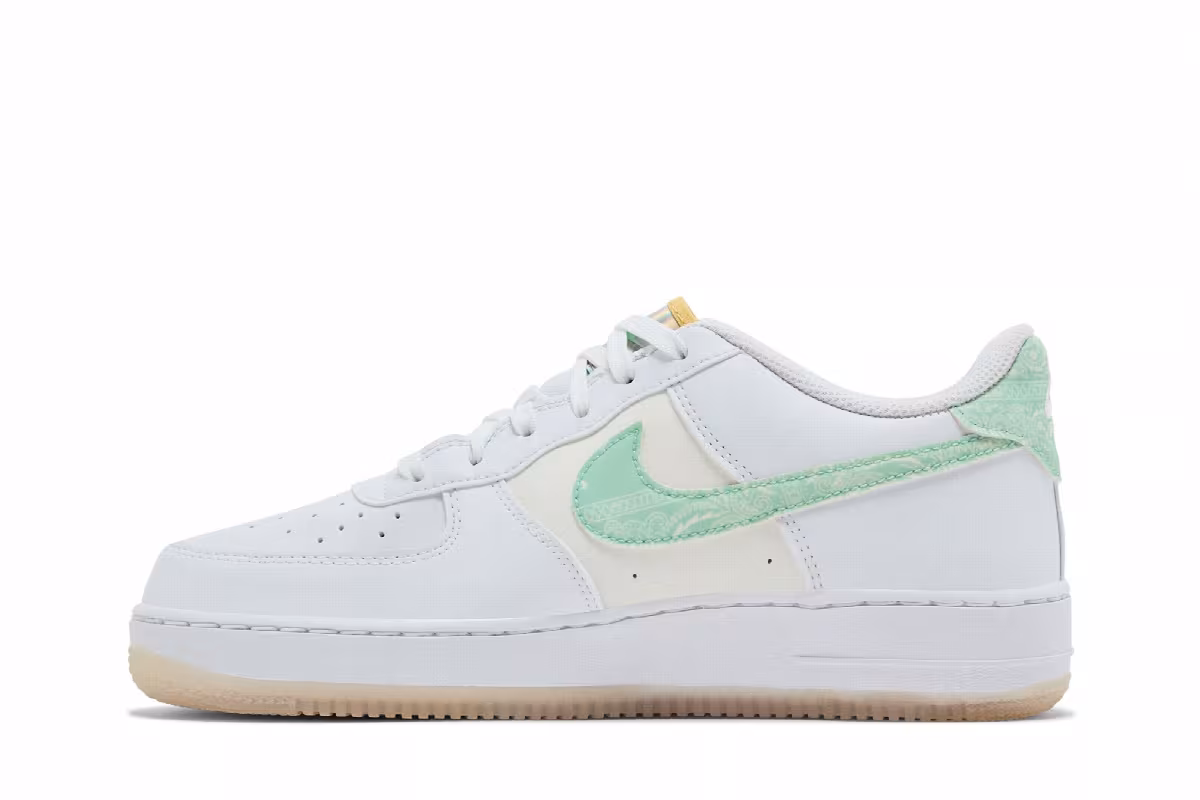 Nike Air Force 1 LV8 GS Pastel Paisley, view 4