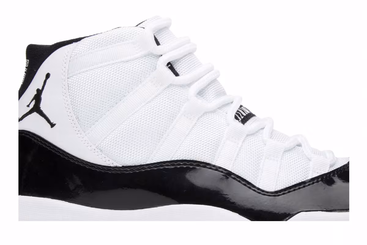 Air Jordan 11 Concord 2011, view 3