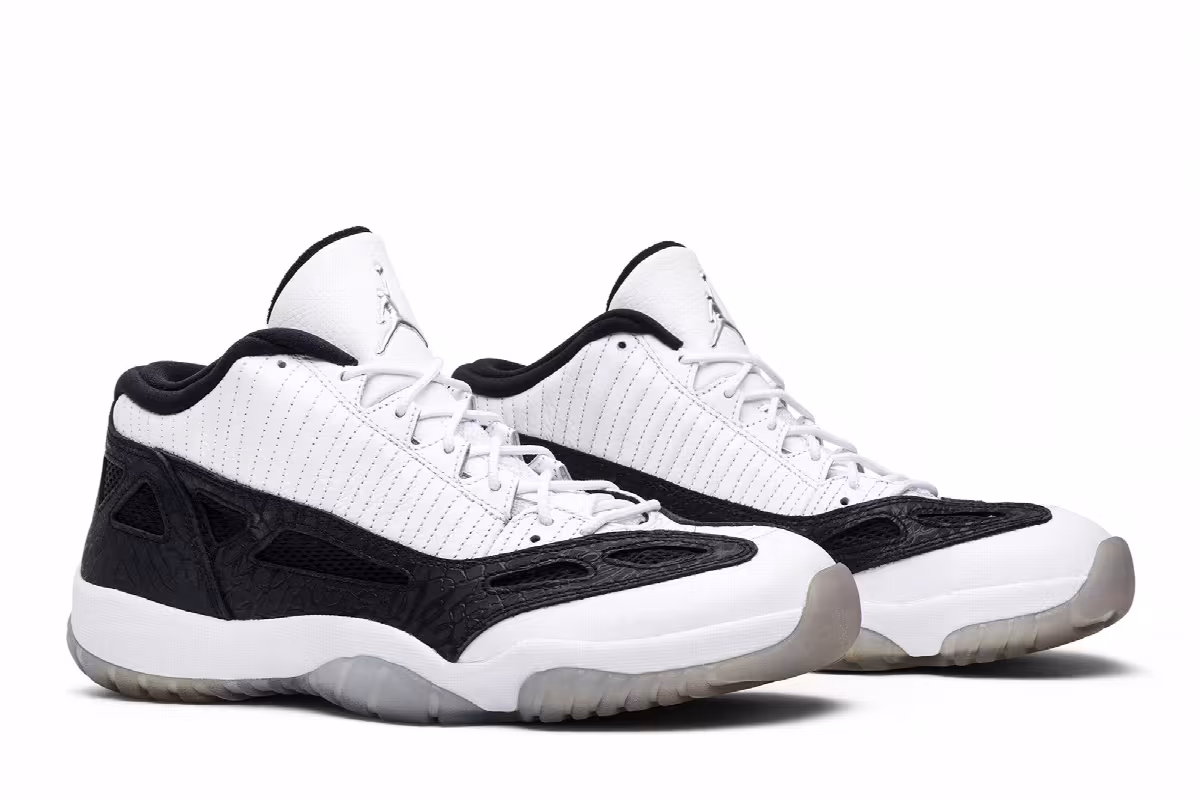 Air Jordan 11 Low IE White Black, view 9