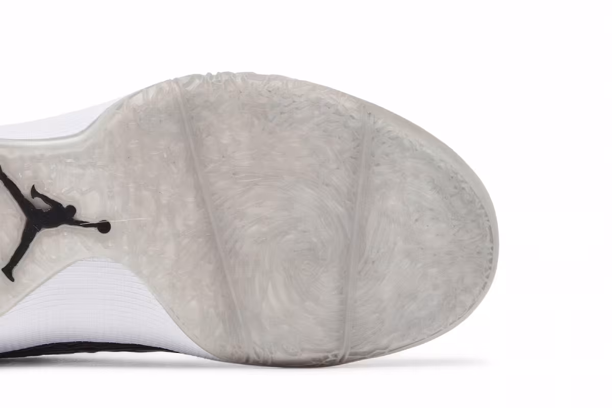 Air Jordan 2011 White Black, view 6