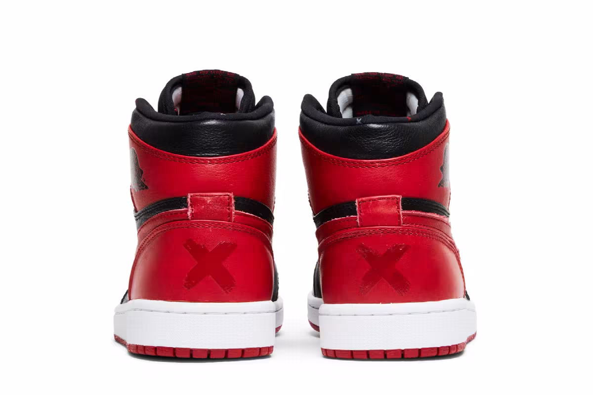 Air Jordan 1 High Banned 2011, view 7