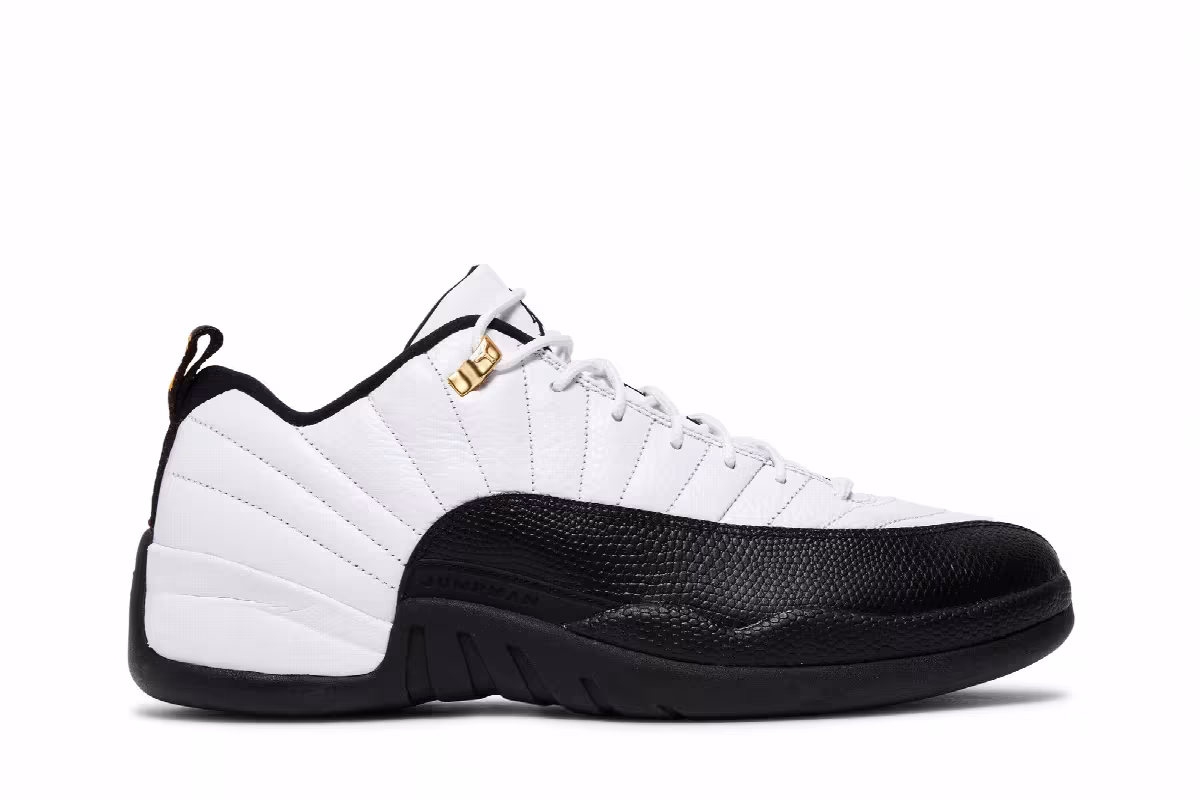 Air Jordan 12 Low Taxi 2011, view 2