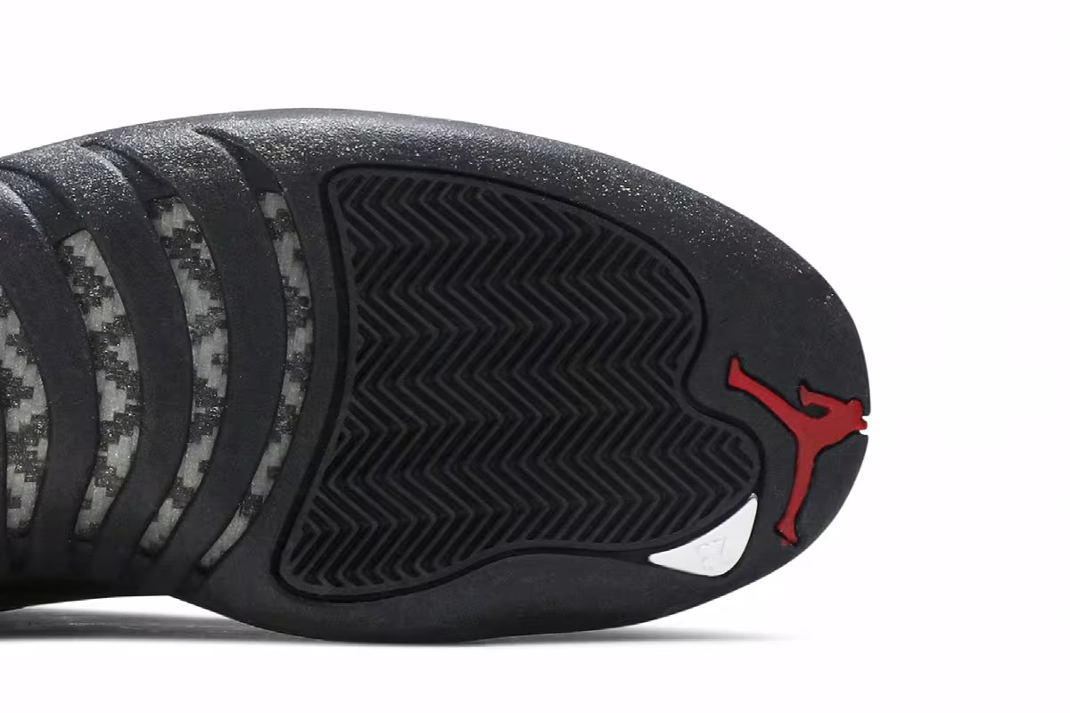 Air Jordan 12 Low Black Patent, view 6
