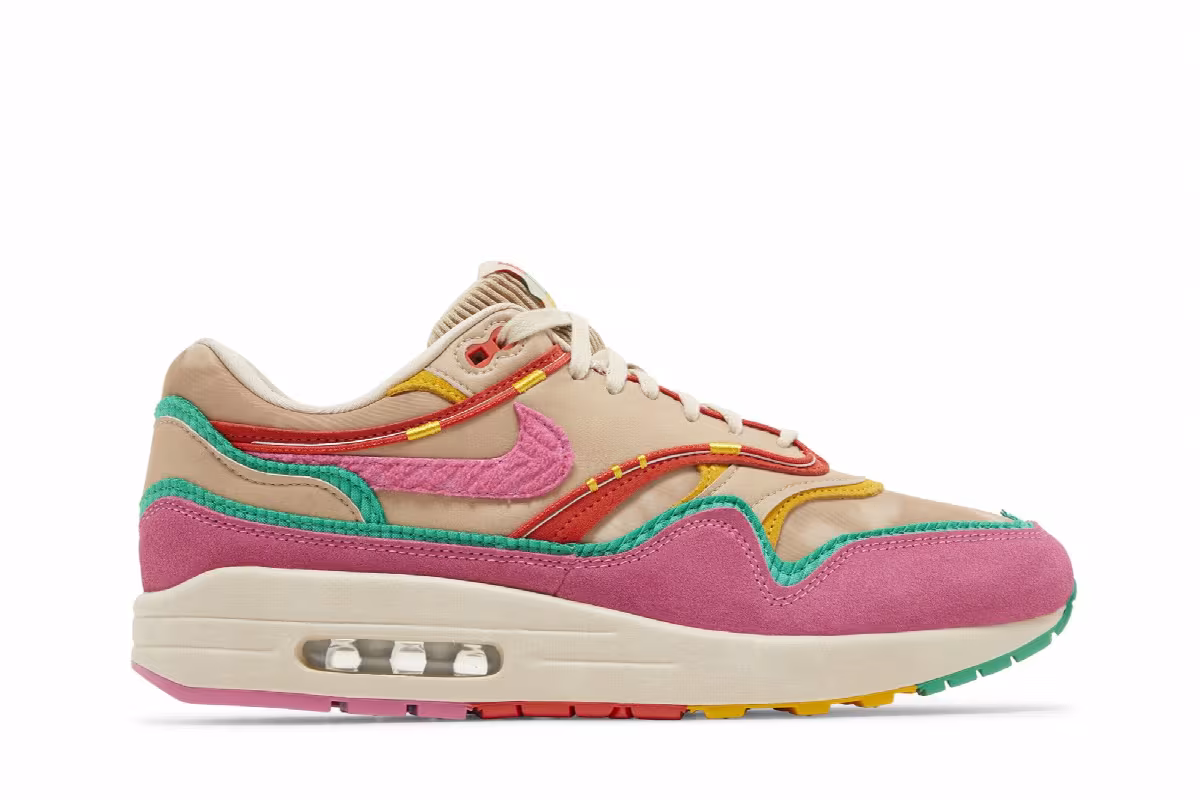 Nike Air Max 1 Familia, view 2