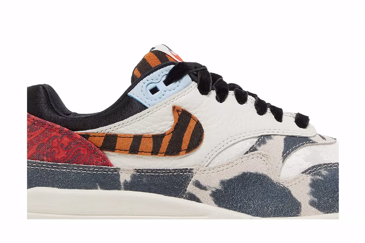 Nike Women's Air Max 1 Great Indoors, view 3