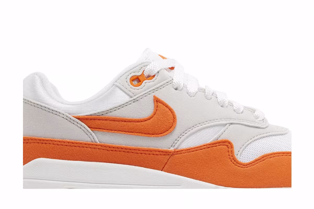 Nike Women's Air Max 1 Safety Orange, view 3