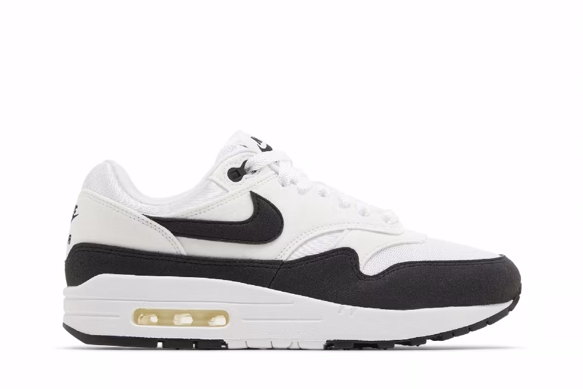 Nike Women's Air Max 1 White Black, view 2