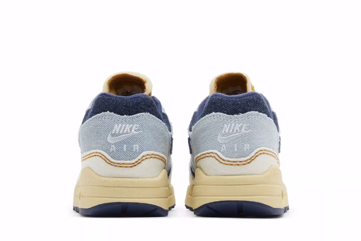 Nike Women's Air Max 1 Aura, view 7