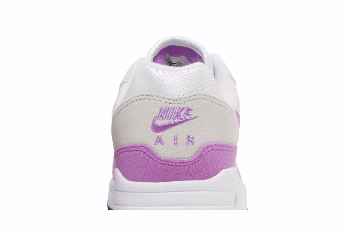 Nike Women's Air Max 1 Fuchsia Deam, view 8