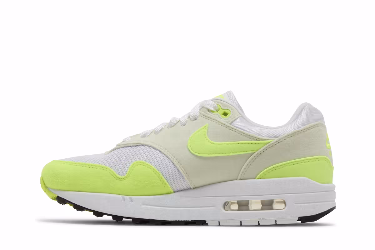 Nike Women's Air Max 1 Volt, view 4