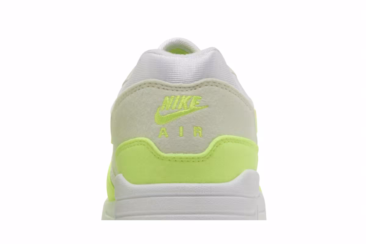 Nike Women's Air Max 1 Volt, view 8