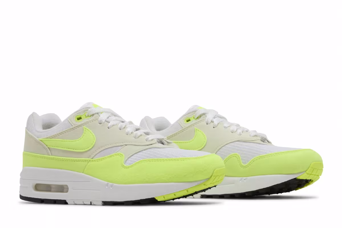 Nike Women's Air Max 1 Volt, view 9