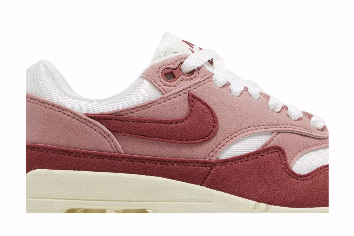 Nike Women's Air Max 1 Red Stardust, view 3
