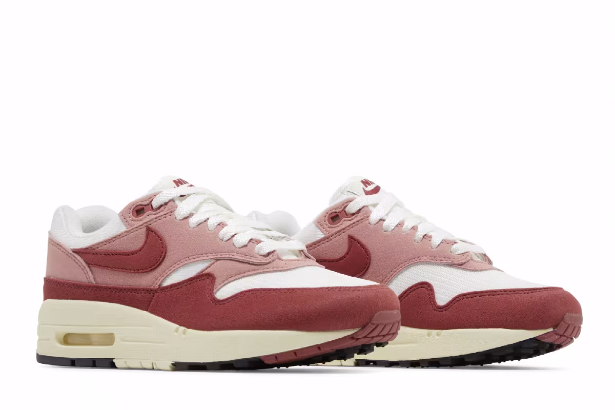 Nike Women's Air Max 1 Red Stardust, view 9