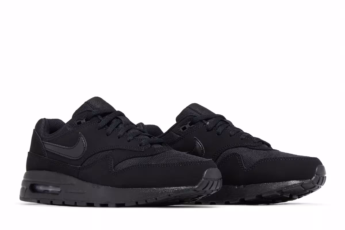 Nike Air Max 1 GS Triple Black, view 9