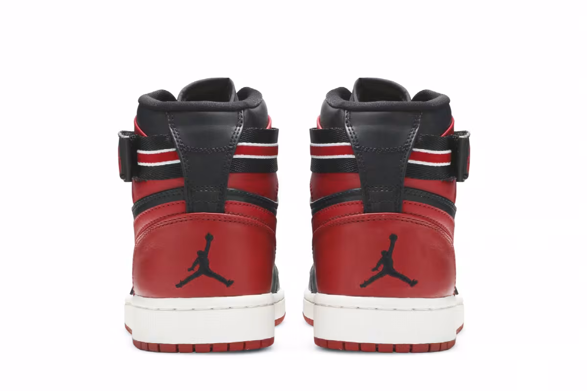 Air Jordan 1 High Strap Bred, view 7