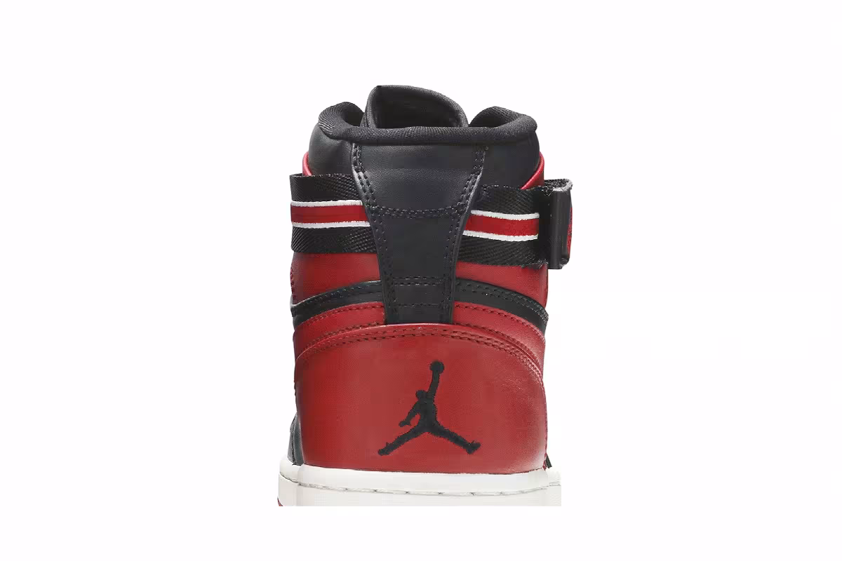 Air Jordan 1 High Strap Bred, view 8