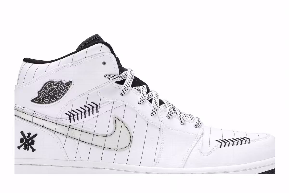 Air Jordan 1 Barons - Home, view 3