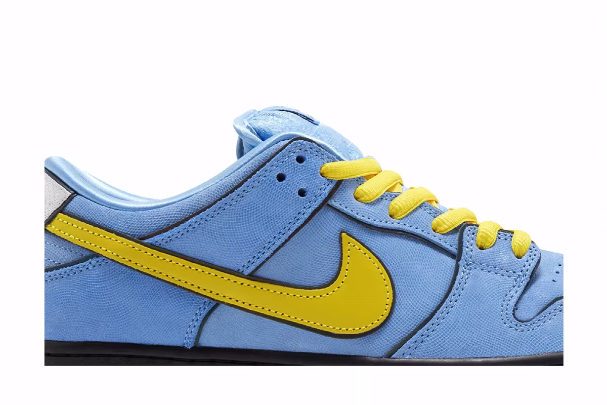 The Powerpuff Girls x Nike Dunk Low Pro SB QS Bubbles, view 3