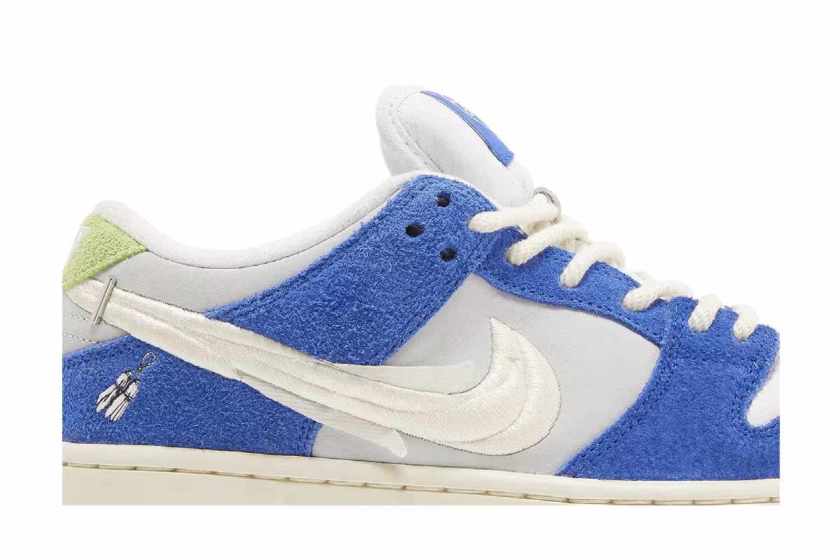 Fly Streetwear x Nike Dunk Low Pro SB Gardenia, view 3