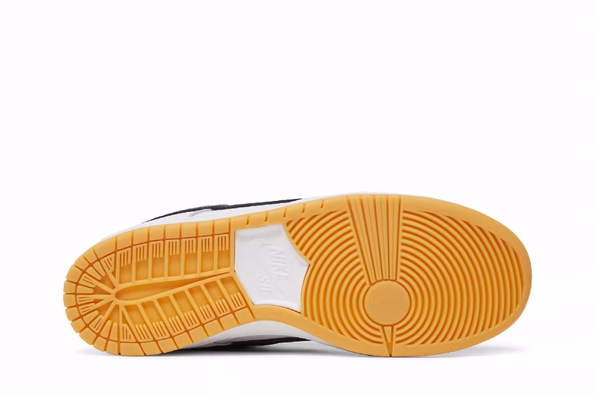 Nike Dunk Low SB White Gum, view 5