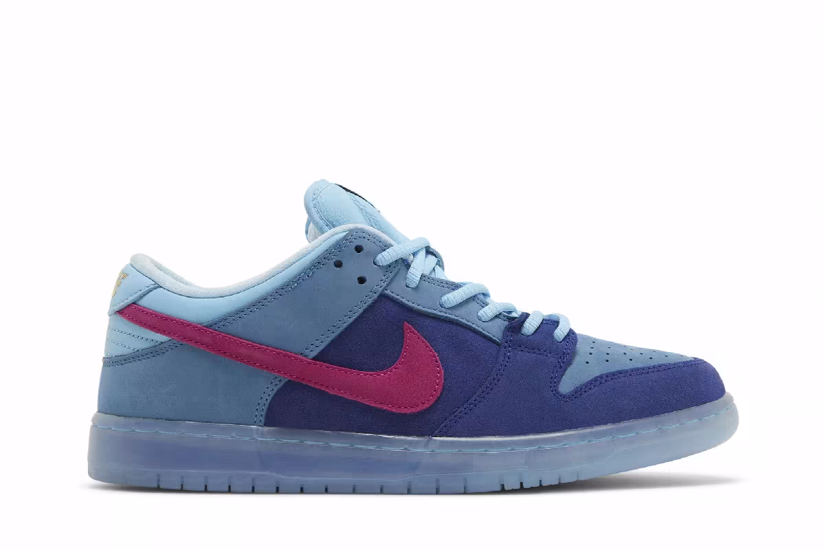 Run The Jewels x Nike Dunk Low SB 20-Apr, view 2