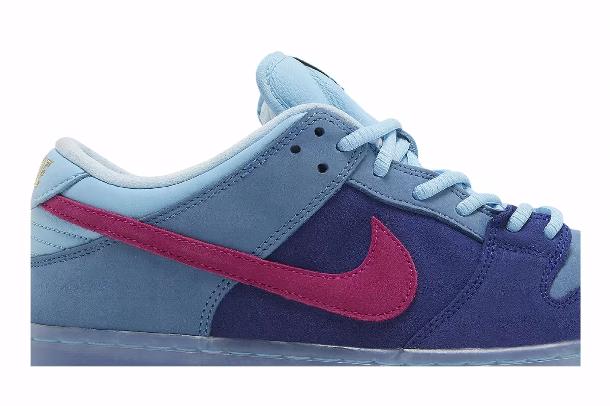 Run The Jewels x Nike Dunk Low SB 20-Apr, view 3
