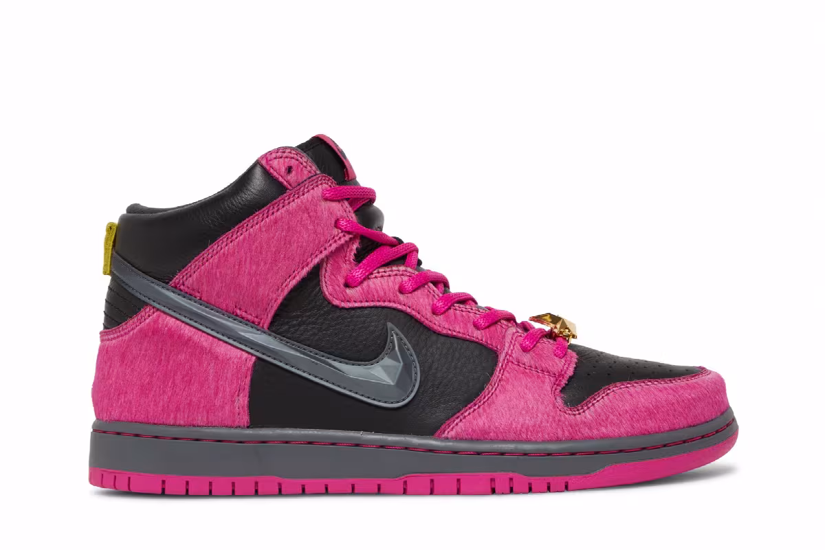 Run The Jewels x Nike Dunk High SB 4/20, view 2