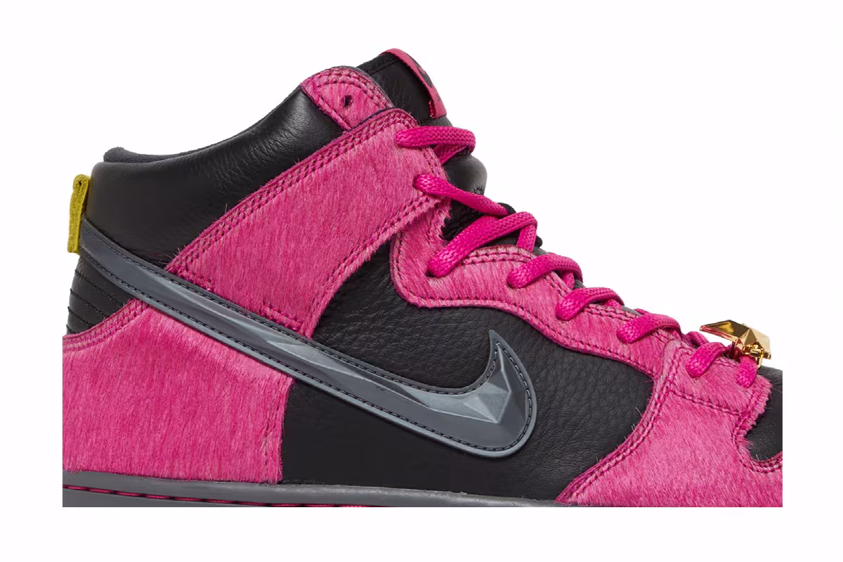 Run The Jewels x Nike Dunk High SB 4/20, view 3