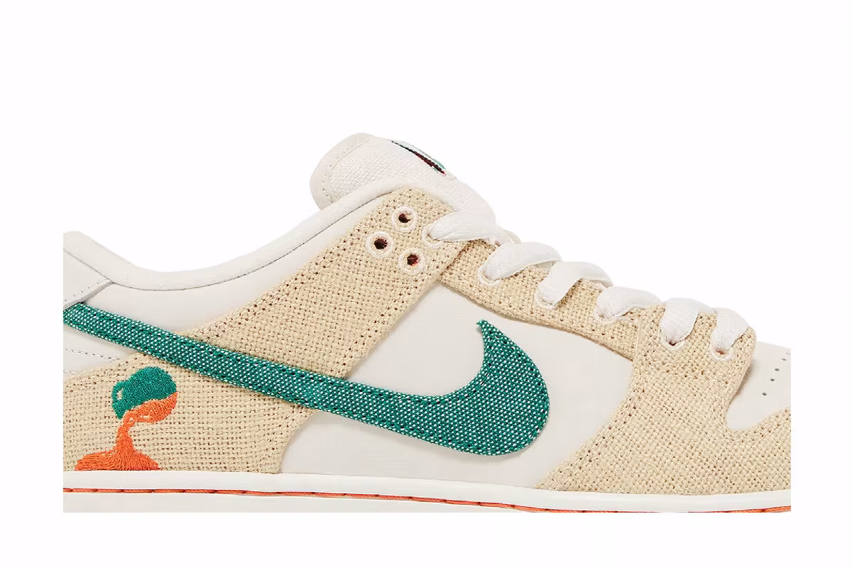 Jarritos x Nike Dunk Low SB Special Box, view 3