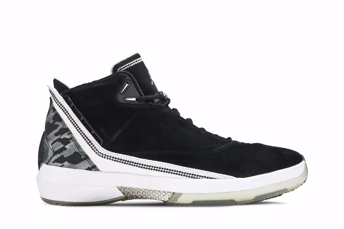 Air Jordan 22 Countdown Pack, view 2