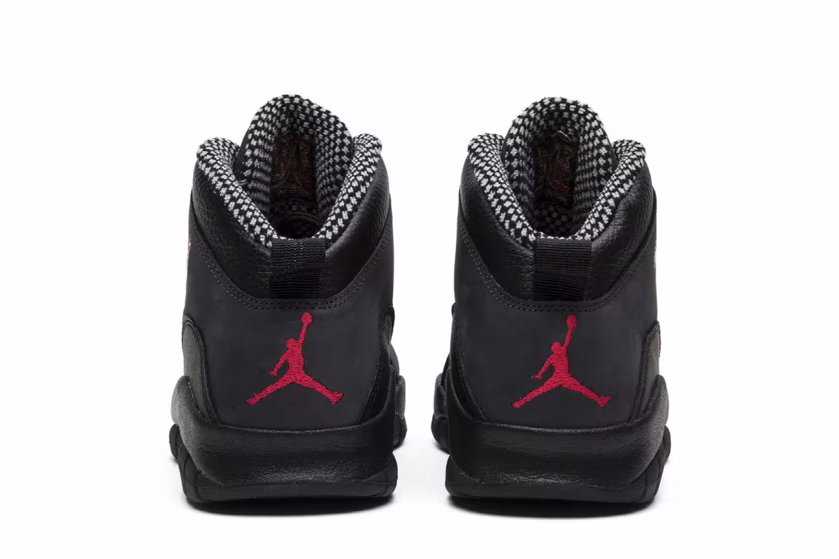 Air Jordan 10 Countdown Pack, view 7
