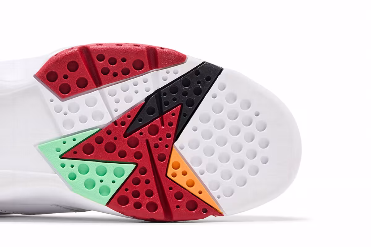 Air Jordan 16 Countdown Pack, view 7
