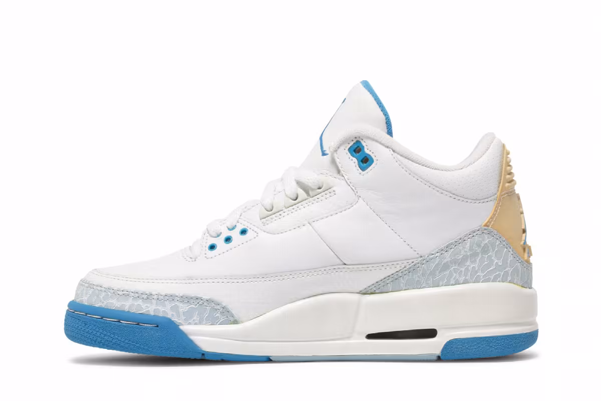Women's Air Jordan 3 Harbor Blue, view 4