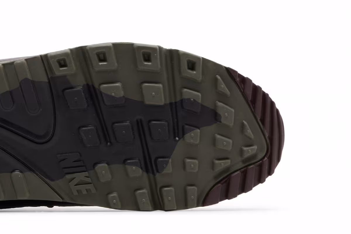 Nike Air Max 90 GORE-TEX Medium Olive, view 6