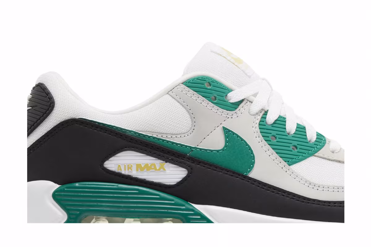 Nike Air Max 90 Malachite, view 3
