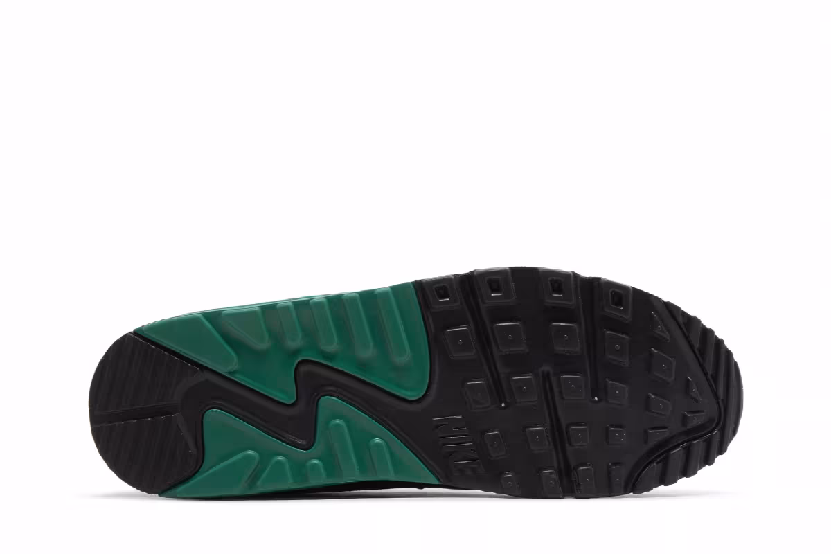 Nike Air Max 90 Malachite, view 5