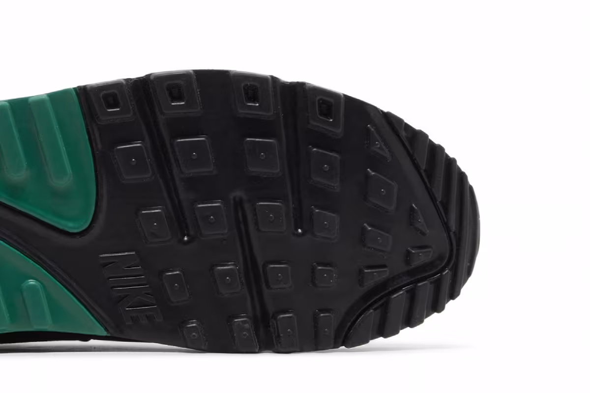 Nike Air Max 90 Malachite, view 6