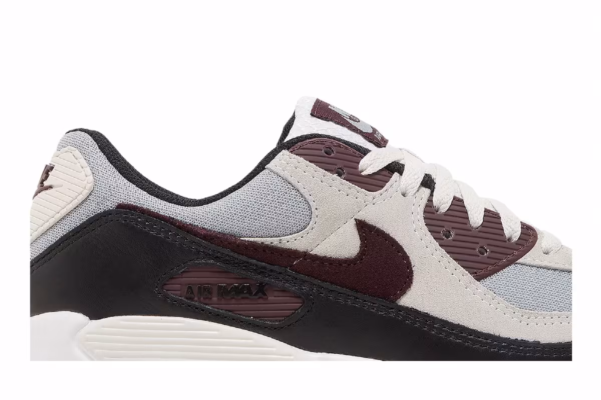 Nike Air Max 90 Burgundy Crush, view 3