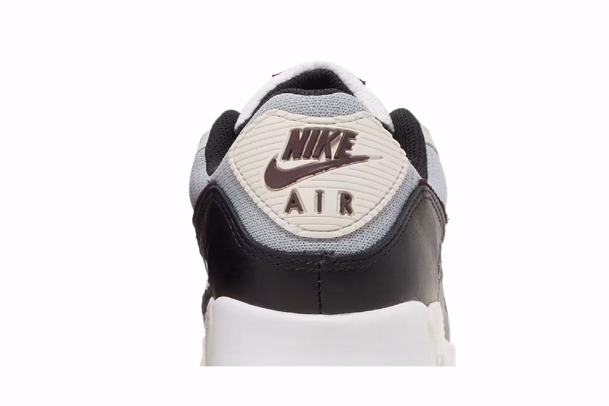 Nike Air Max 90 Burgundy Crush, view 8