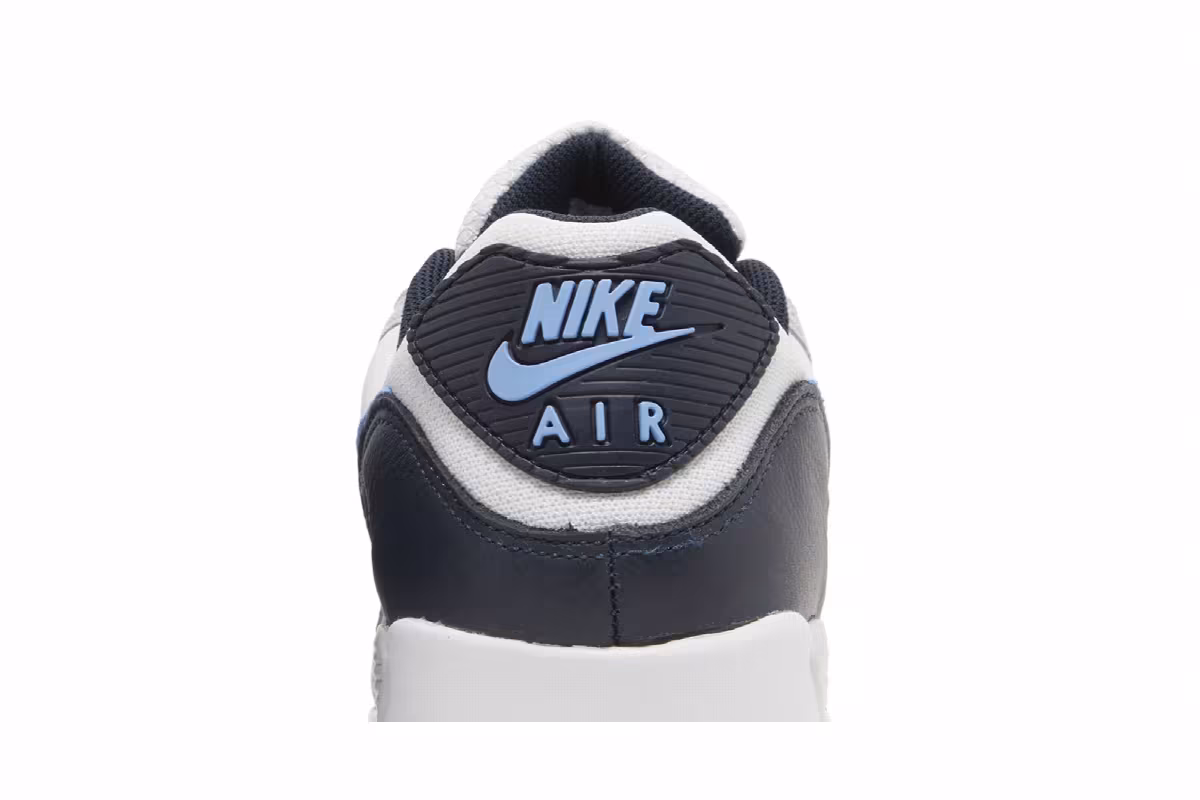 Nike Air Max 90 UNC, view 8