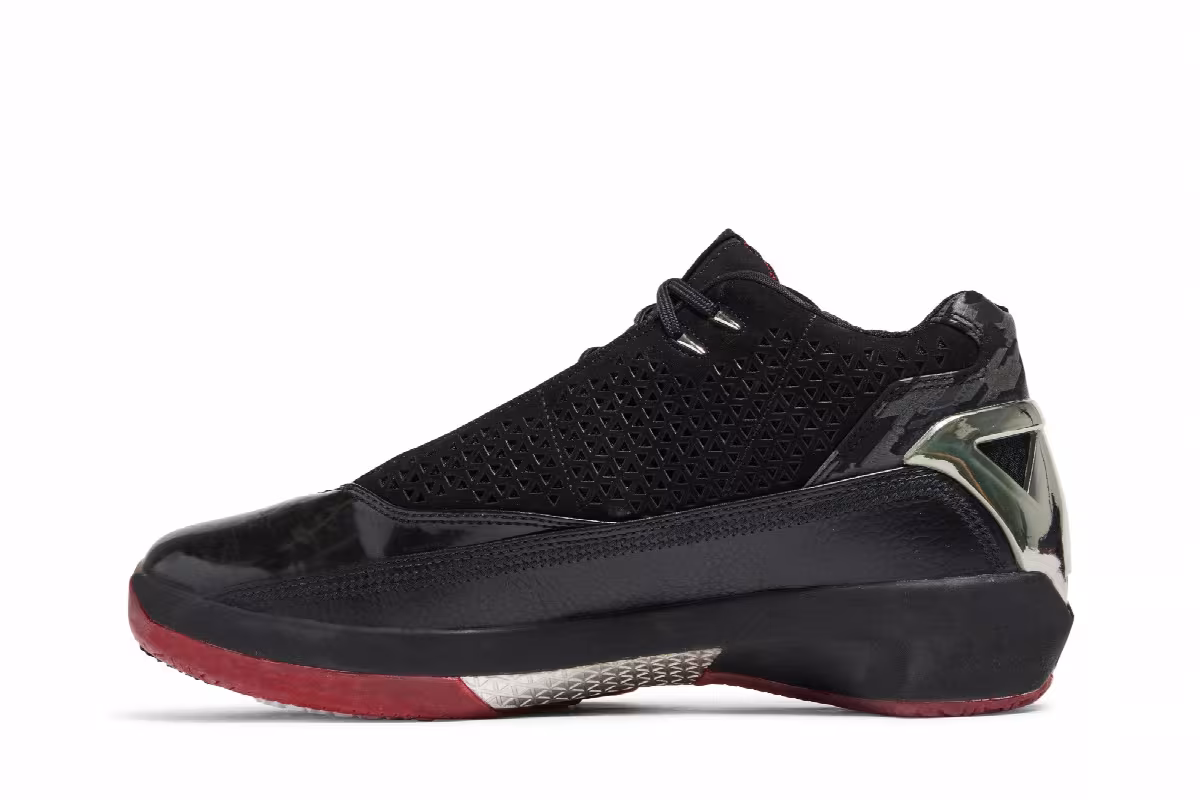 Air Jordan 22 OG 5/8 Black Varsity Red, view 4