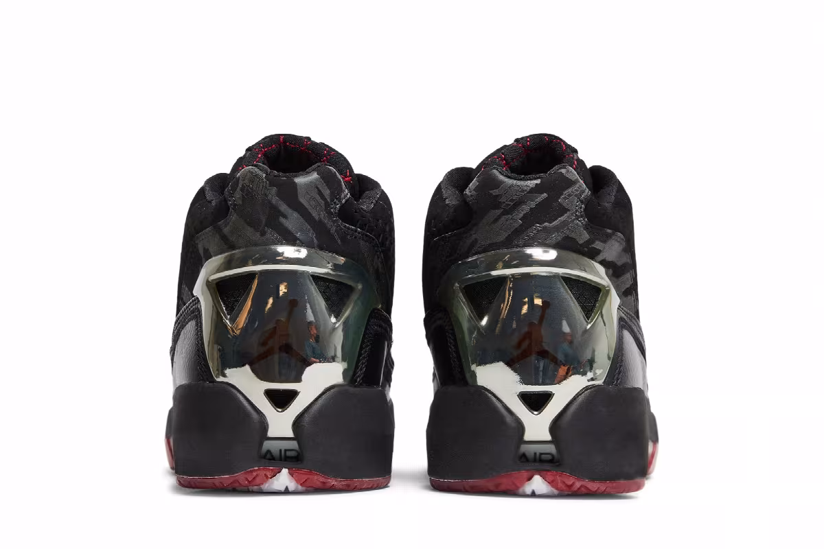 Air Jordan 22 OG 5/8 Black Varsity Red, view 7