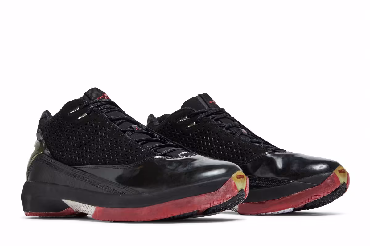 Air Jordan 22 OG 5/8 Black Varsity Red, view 9