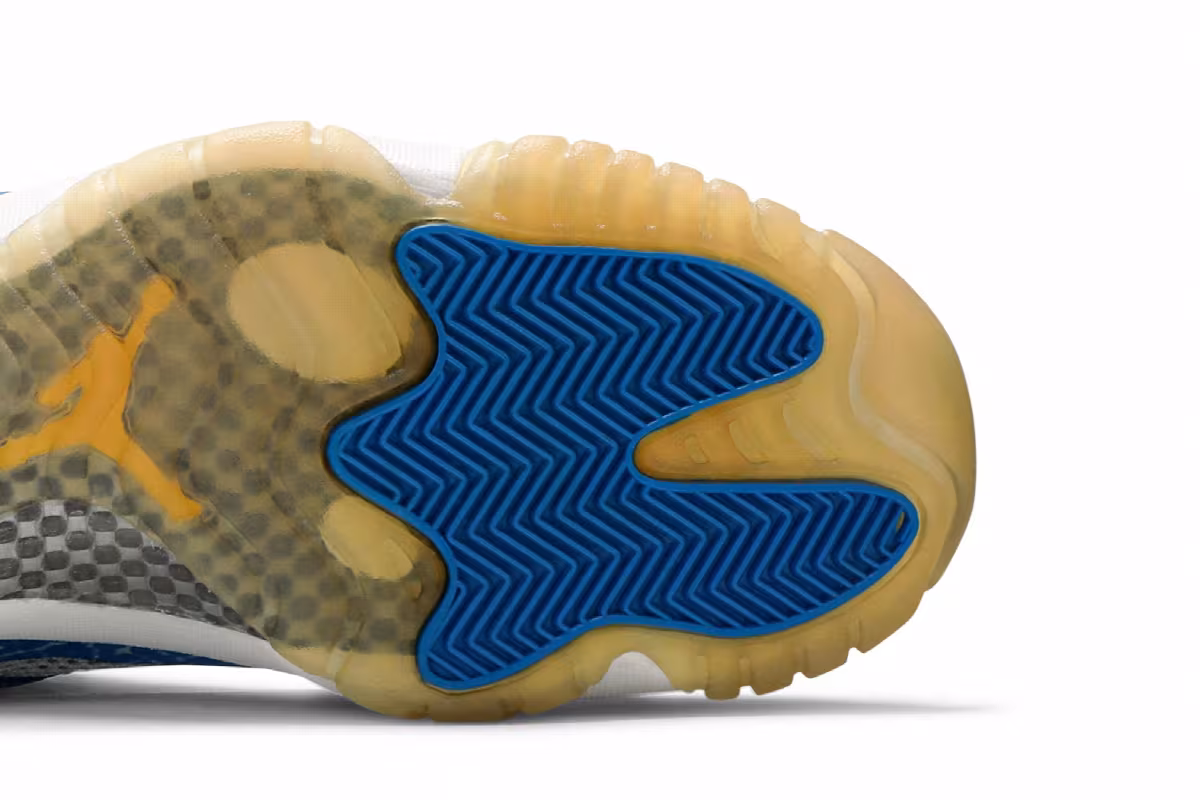 Air Jordan 11 Low IE Argon Blue, view 6