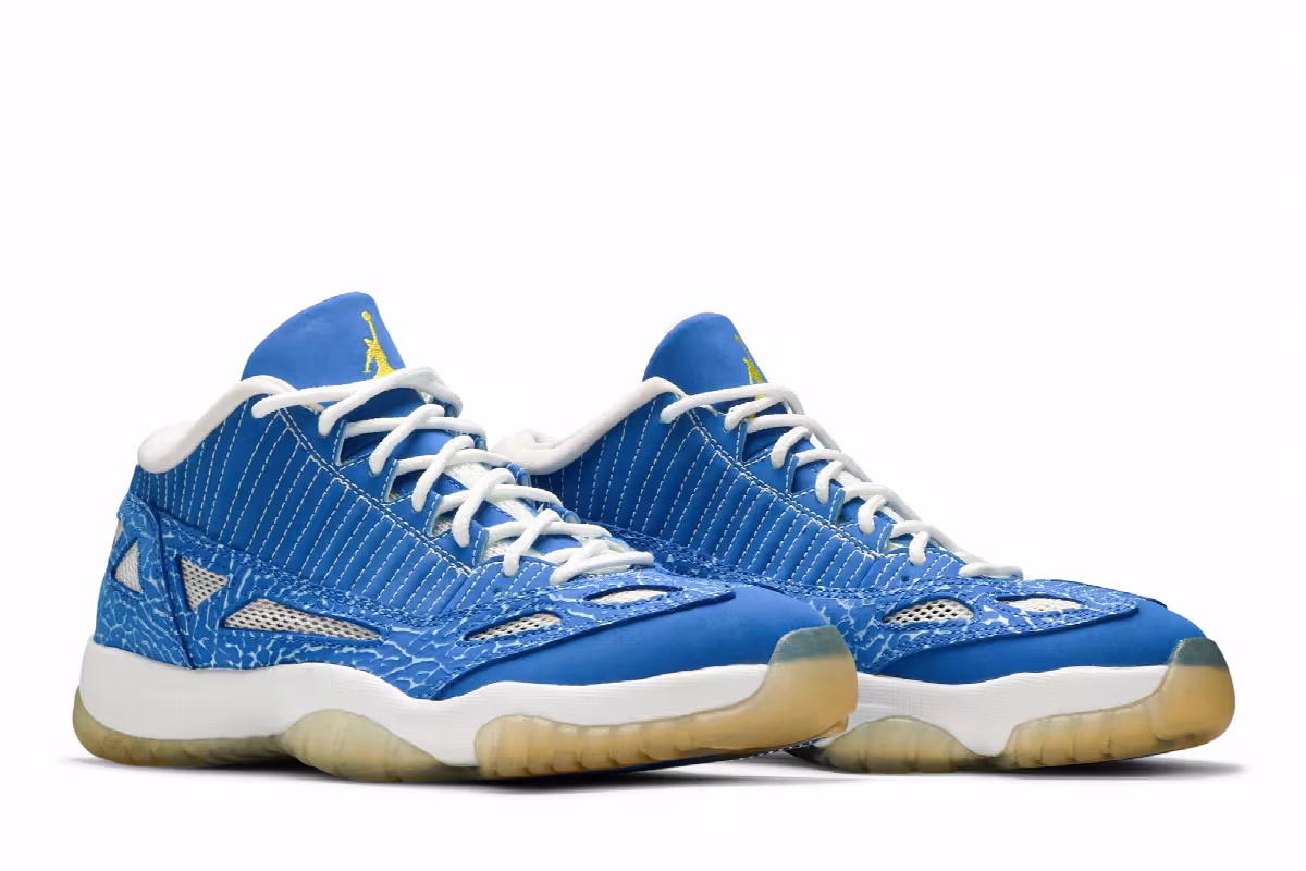 Air Jordan 11 Low IE Argon Blue, view 9