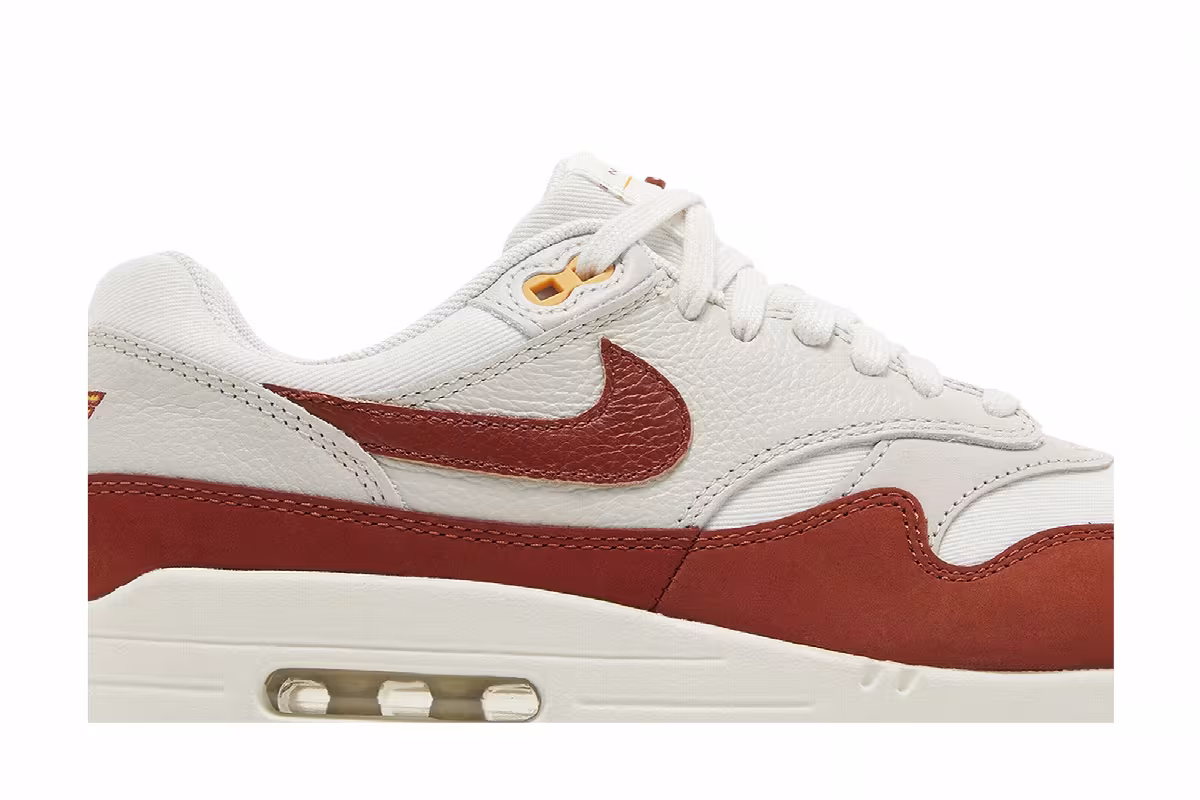 Nike Women's Air Max 1 LX Rugged Orange, view 3