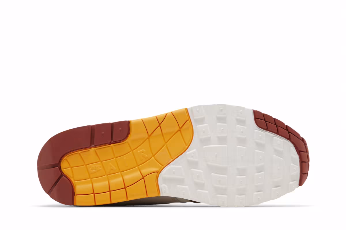 Nike Women's Air Max 1 LX Rugged Orange, view 5