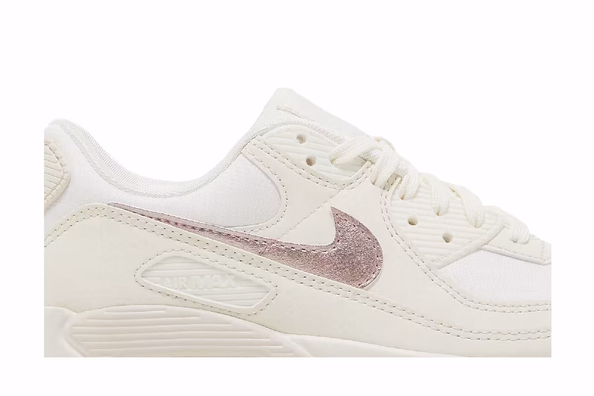 Nike Women's Air Max 90 Sail Pink Oxford, view 3