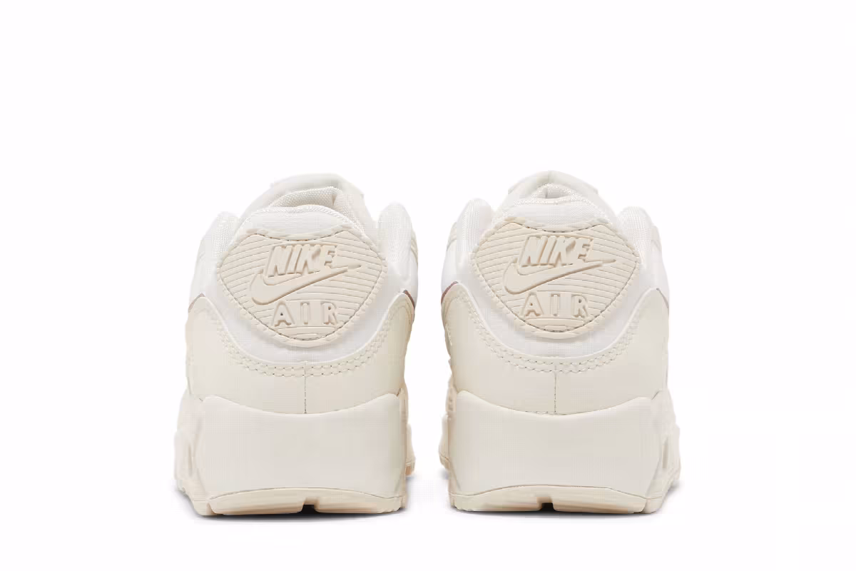 Nike Women's Air Max 90 Sail Pink Oxford, view 7